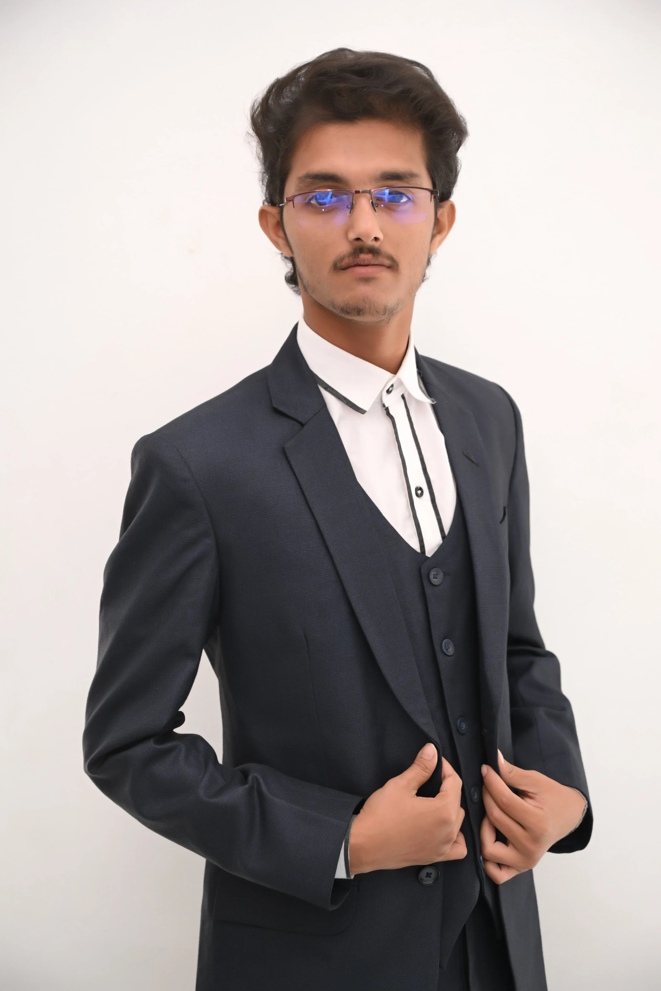 KADRI GULAMMOINUDIN ARIFBHAI